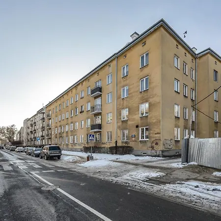 Mokotow - Workspace, Parks & Trams Nearby - By Rentujemy Varsavia