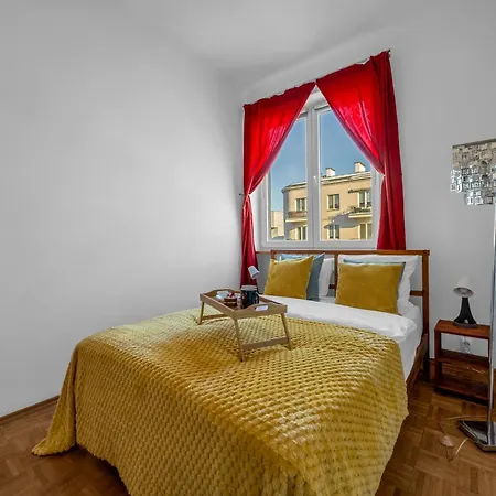 Mokotow - Workspace, Parks & Trams Nearby - By Rentujemy Apartmán *
