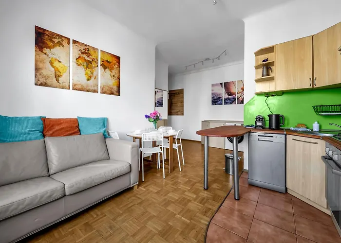 Mokotow - Workspace, Parks & Trams Nearby - By Rentujemy Appartamento