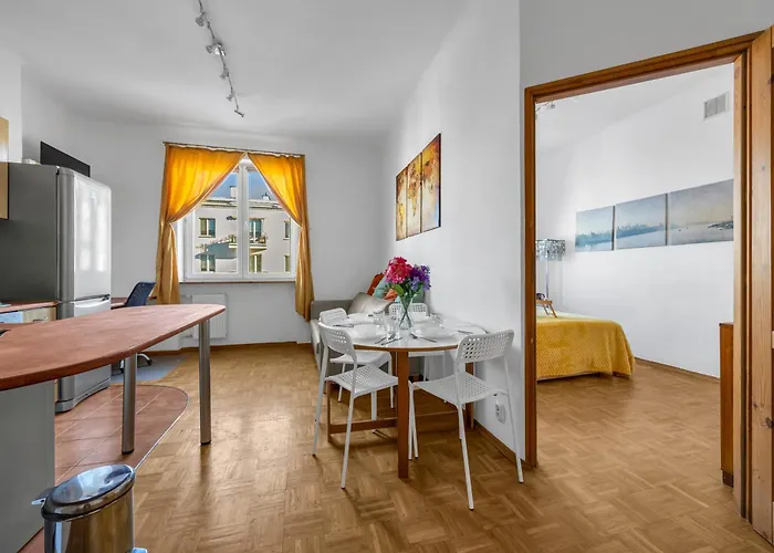 Apartman Mokotow - Workspace, Parks & Trams Nearby - By Rentujemy *
