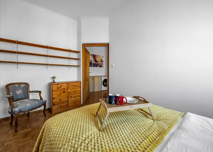 Mokotow - Workspace, Parks & Trams Nearby - By Rentujemy * Warschau